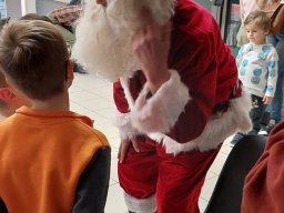 2024_12_08_Noel_KCDalou